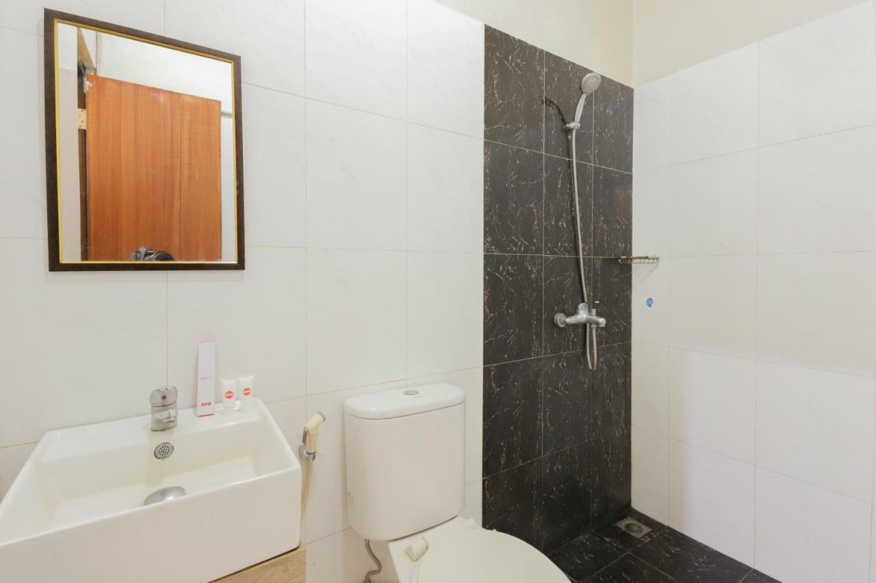 Oyo 968 Tirthankara Residence 雅加达 外观 照片